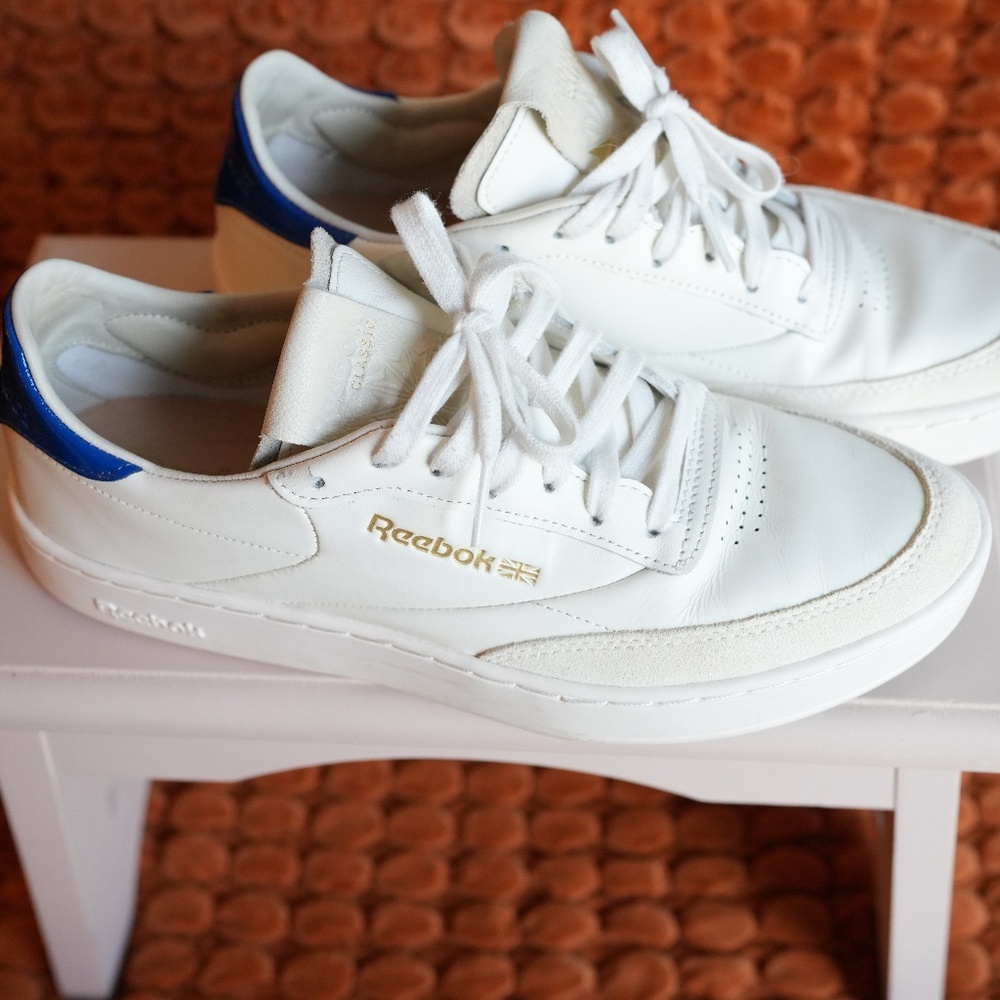 Reebok Sneakers